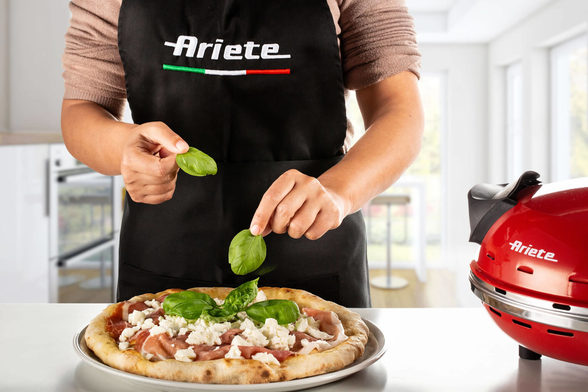 ARIETE 909 macchina e forno per pizza 1 pizza(e) 1200 W Nero, Rosso, Fornetti elettrici in Offerta su Stay On