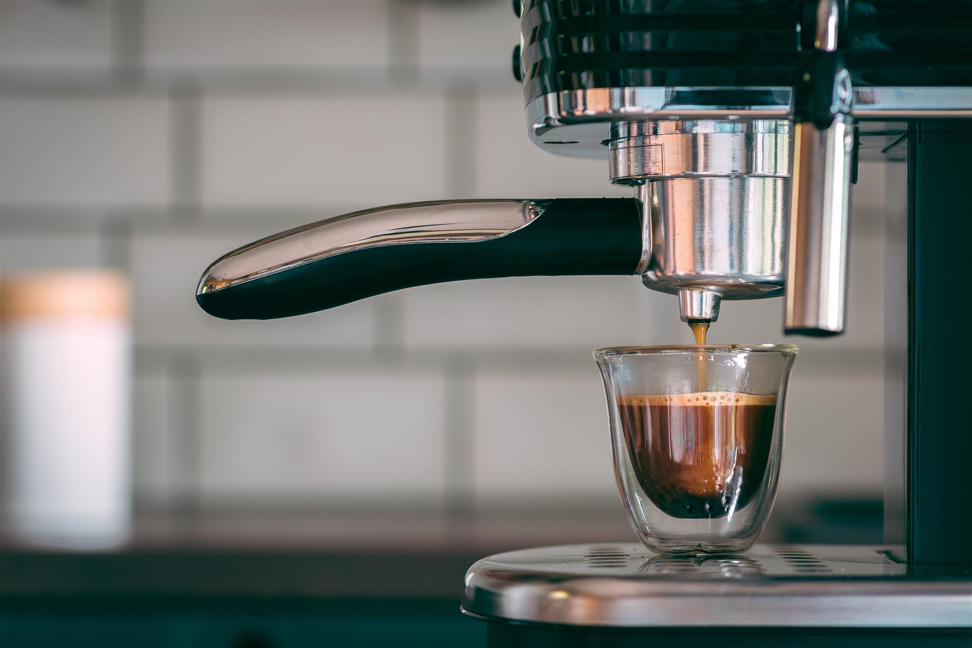 Migliori macchine caffè: guida all'acquisto (febbraio 2024